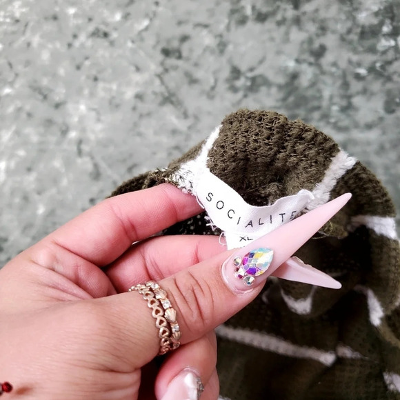 Socialite Striped Knit Button Front Cardigan - Picture 5 of 5